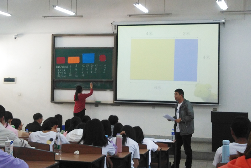 数学学院举办第四届师范生教学技能大赛