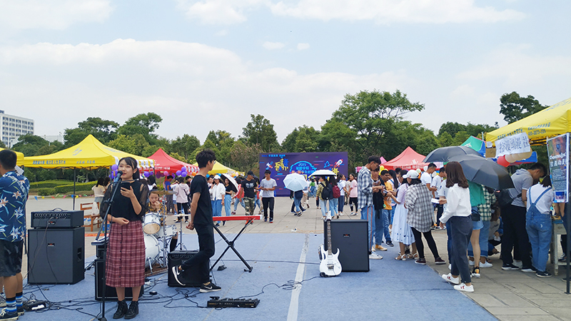昆明学院2019年第一届“多彩社团，缤纷夏季”社团游园会成功举办