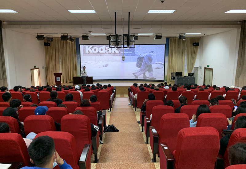 旅游学院举办企业家进校园系列讲座