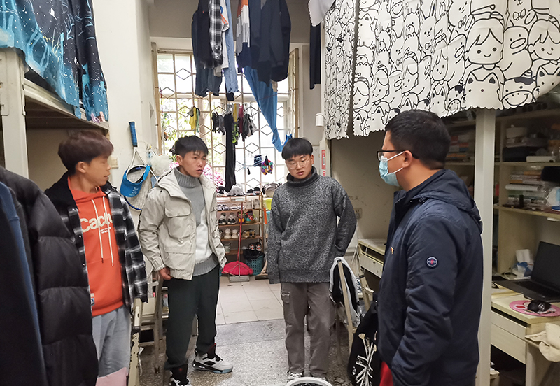 经济管理学院开展学生宿舍大走访活动
