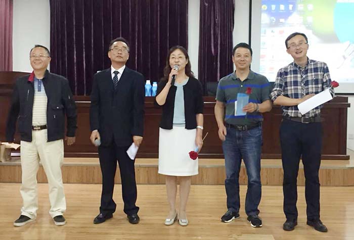 医学院举行庆祝第34届教师节活动