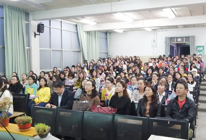 甘美国际医院到医学院举行毕业生就业推介会